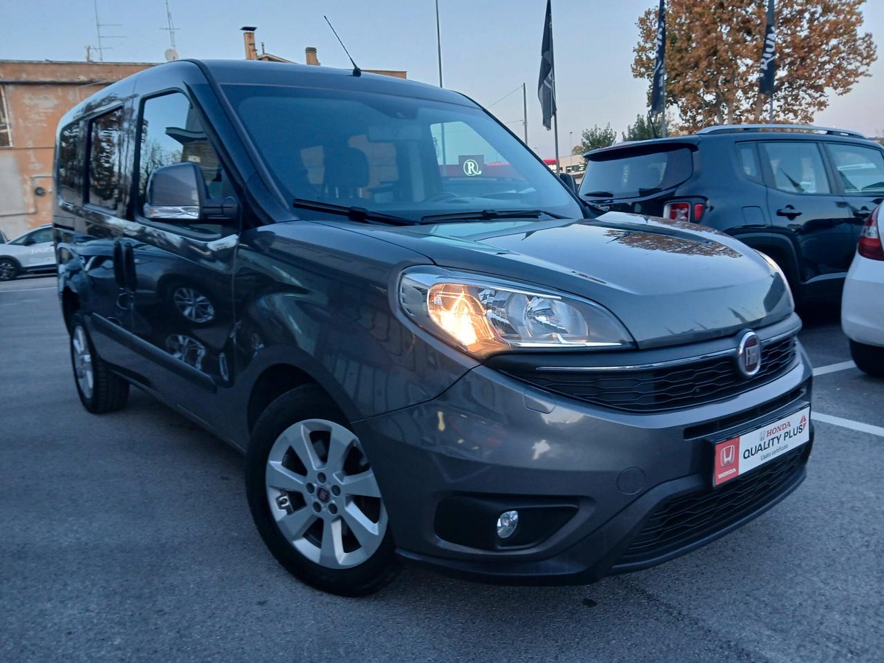 Fiat Doblo Doblò 1.4 T-Jet 16V Natural Power Lounge