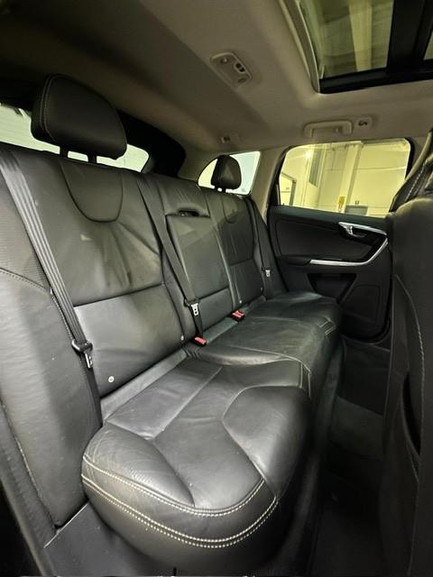 Volvo XC 60 XC60 D4 AWD Geartronic R-design