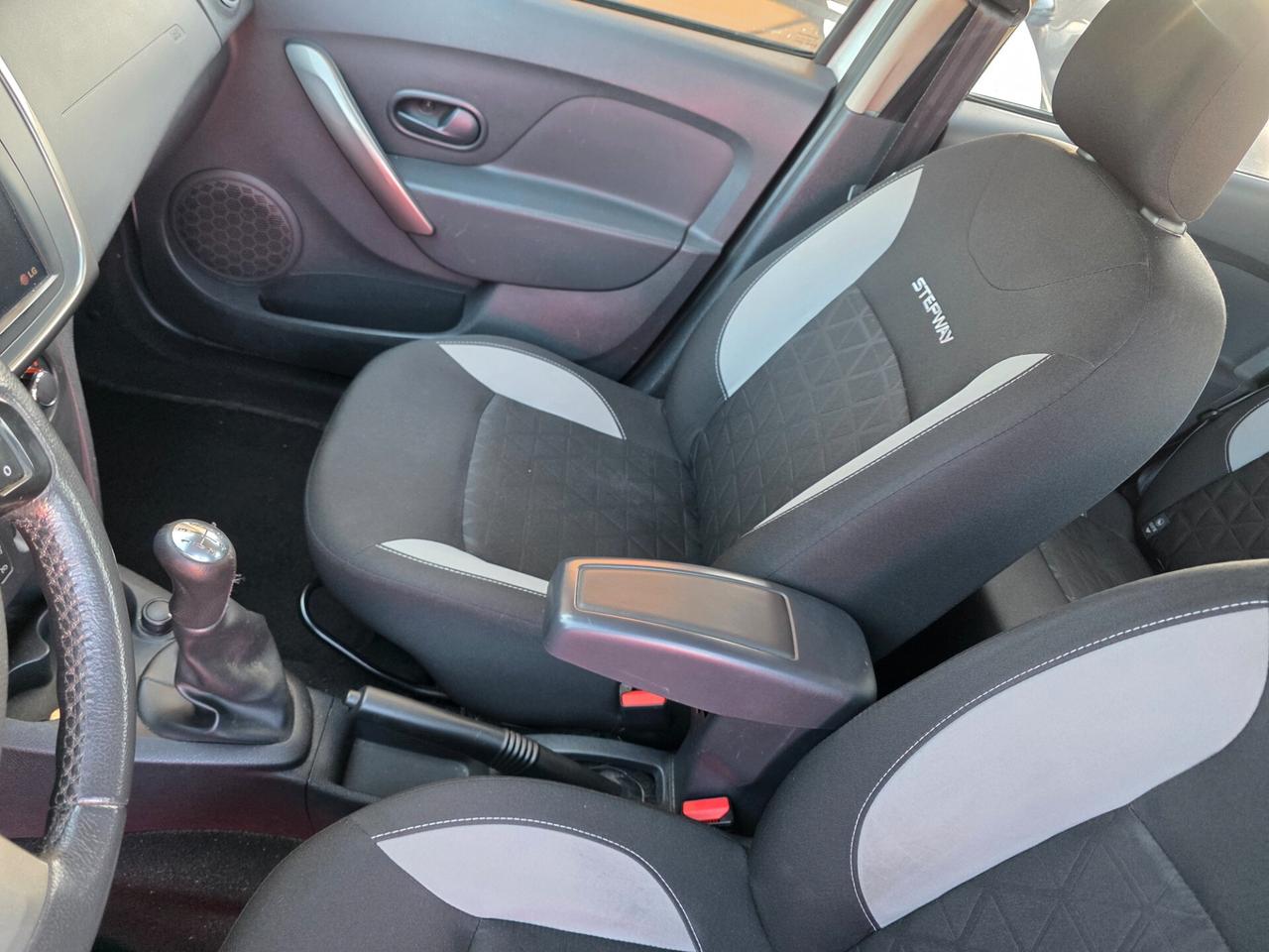 Dacia Sandero Stepway 1.5 dCi 8V 90CV