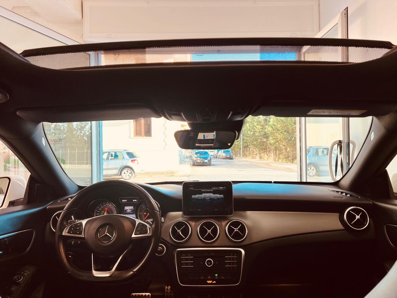 Mercedes-benz CLA 200 d Automatic Premium