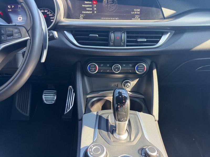 Alfa Romeo Stelvio 2.2 Turbo Diesel 210CV AT8 Q4 Super