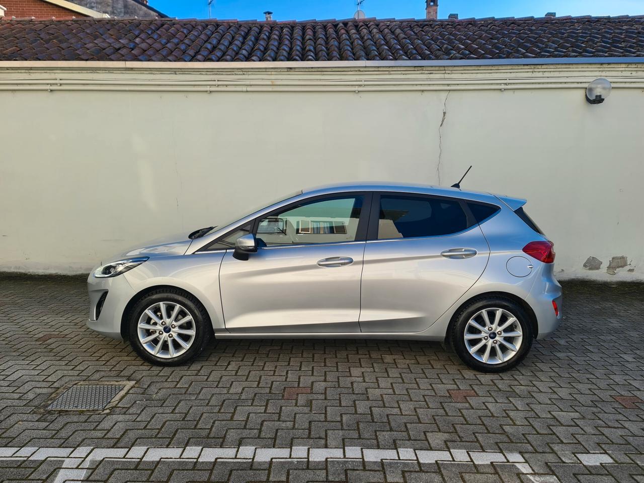 Ford Fiesta 1.1 75 CV GPL 5 porte Titanium