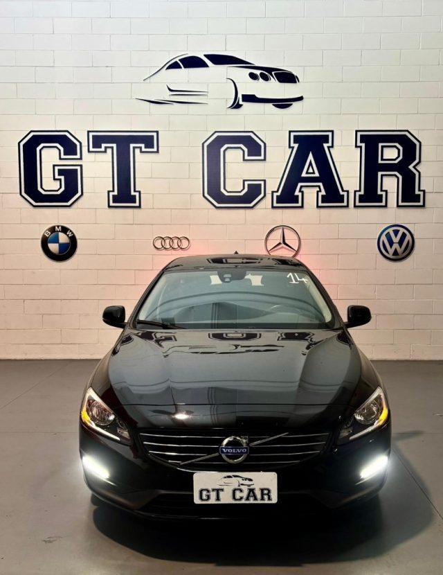 VOLVO V60 D2 1.6 Powershift Kinetic