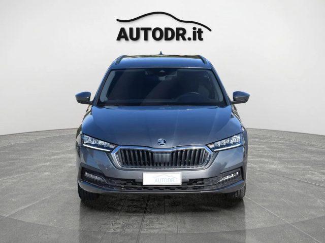 SKODA Octavia Wagon 1.5 G-TEC DSG Executive LED NAVI ACC KEYLESS