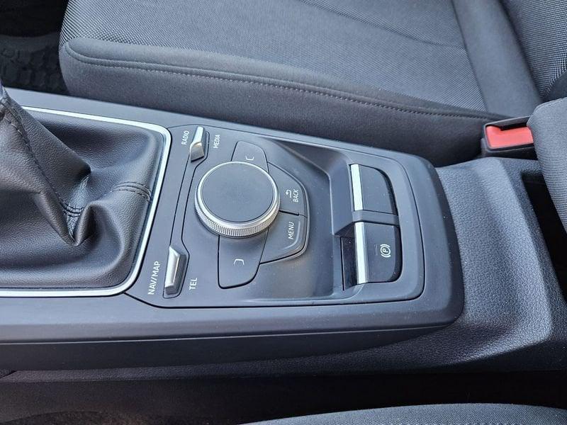 Audi Q2 1.6 TDI BUSINESS