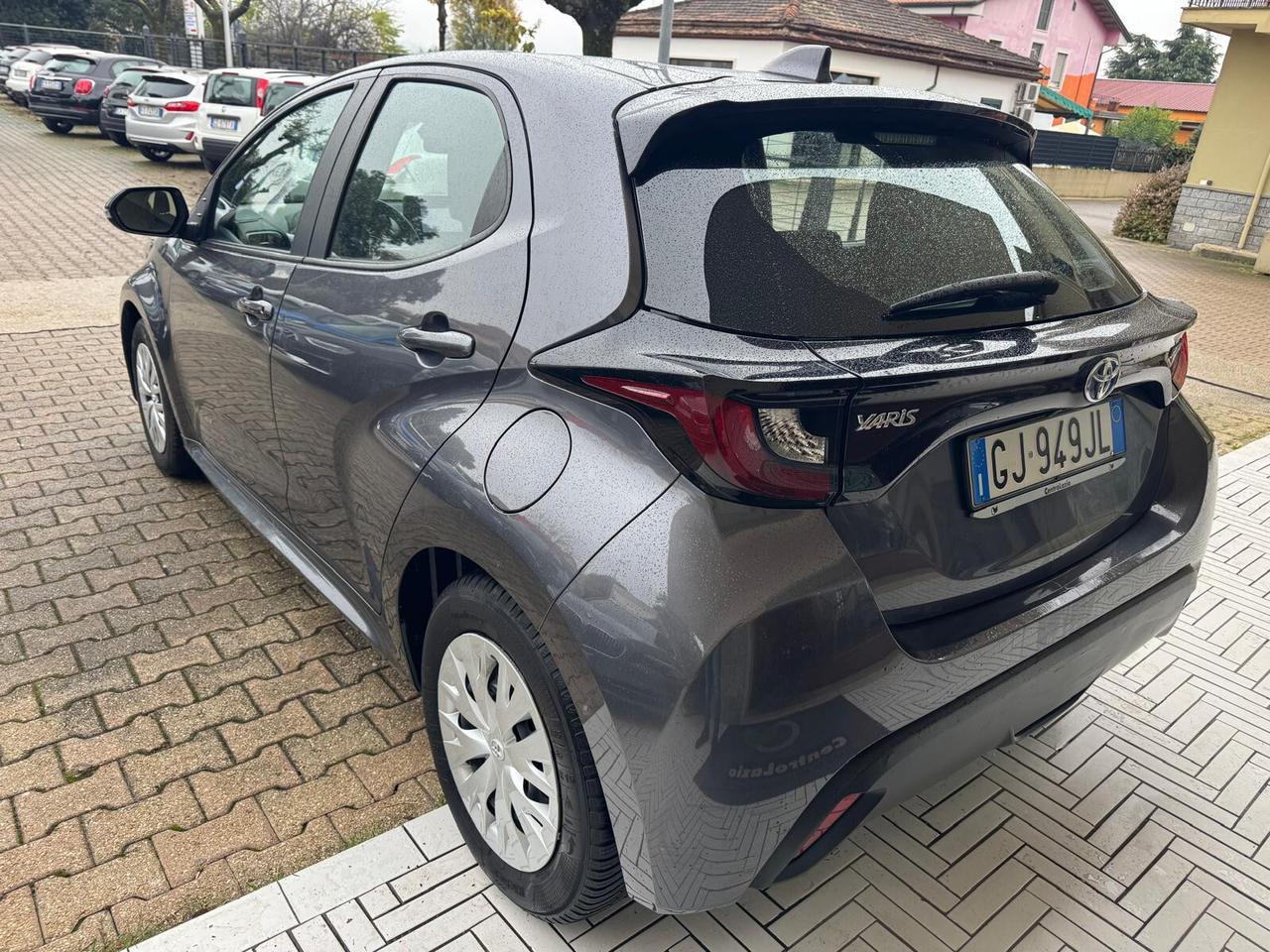 Toyota Yaris 1.5 Hybrid 5 porte Business