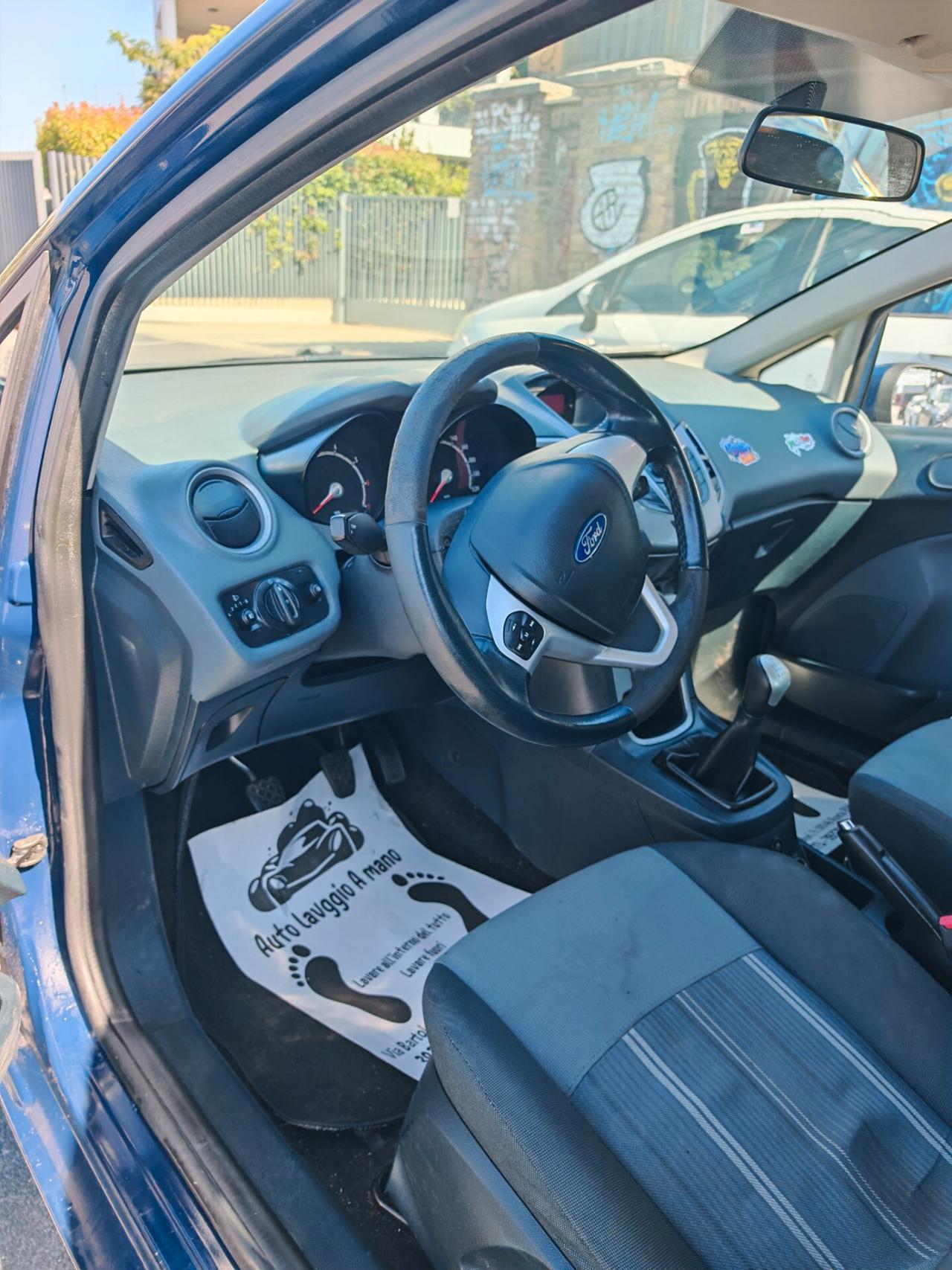 Ford Fiesta 1.4 3 porte Bz.- GPL Titanium