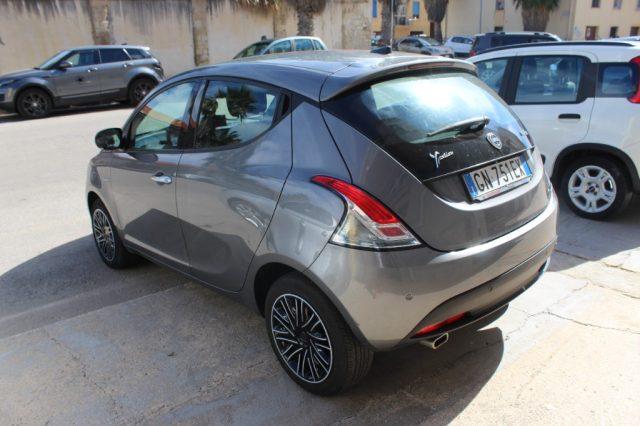 LANCIA Ypsilon 1.0 FireFly 5 porte S&S Hybrid Gold