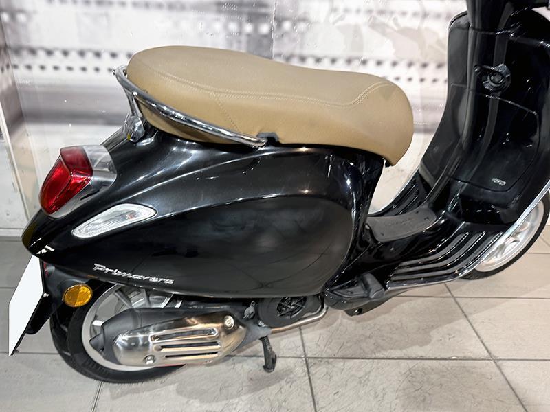 Piaggio Vespa Primavera 150 3V