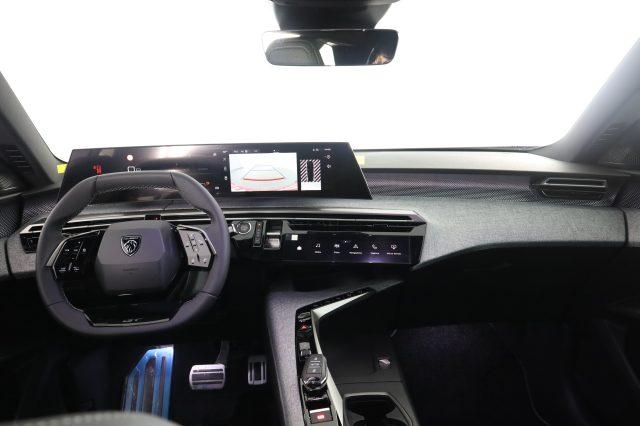 PEUGEOT 5008 3ª serie Hybrid 145 e-DCS6 GT