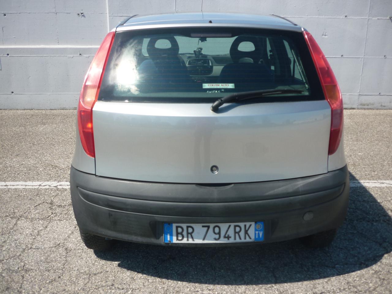 Fiat Punto 1.2i cat 5 porte EL