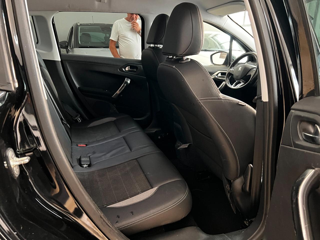 Peugeot 2008 1.6 e-HDi 92 CV Stop&Start ETG6 Allure
