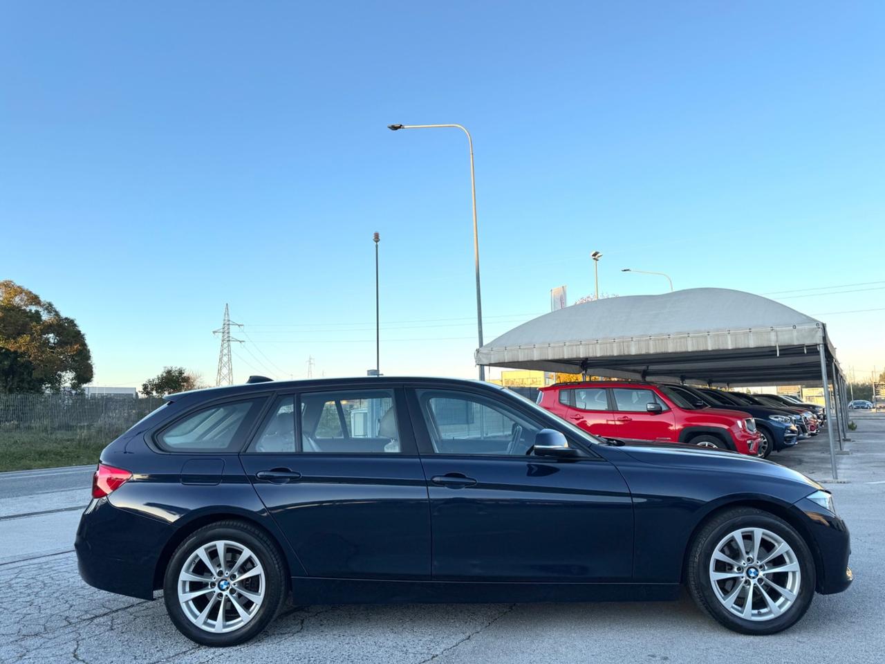 BMW 320d Automatic Touring XDrive - Navi 17