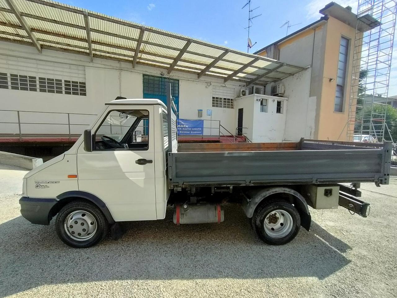 Iveco Daily 35.12 2.8 TDI Classic RIBALTABILE