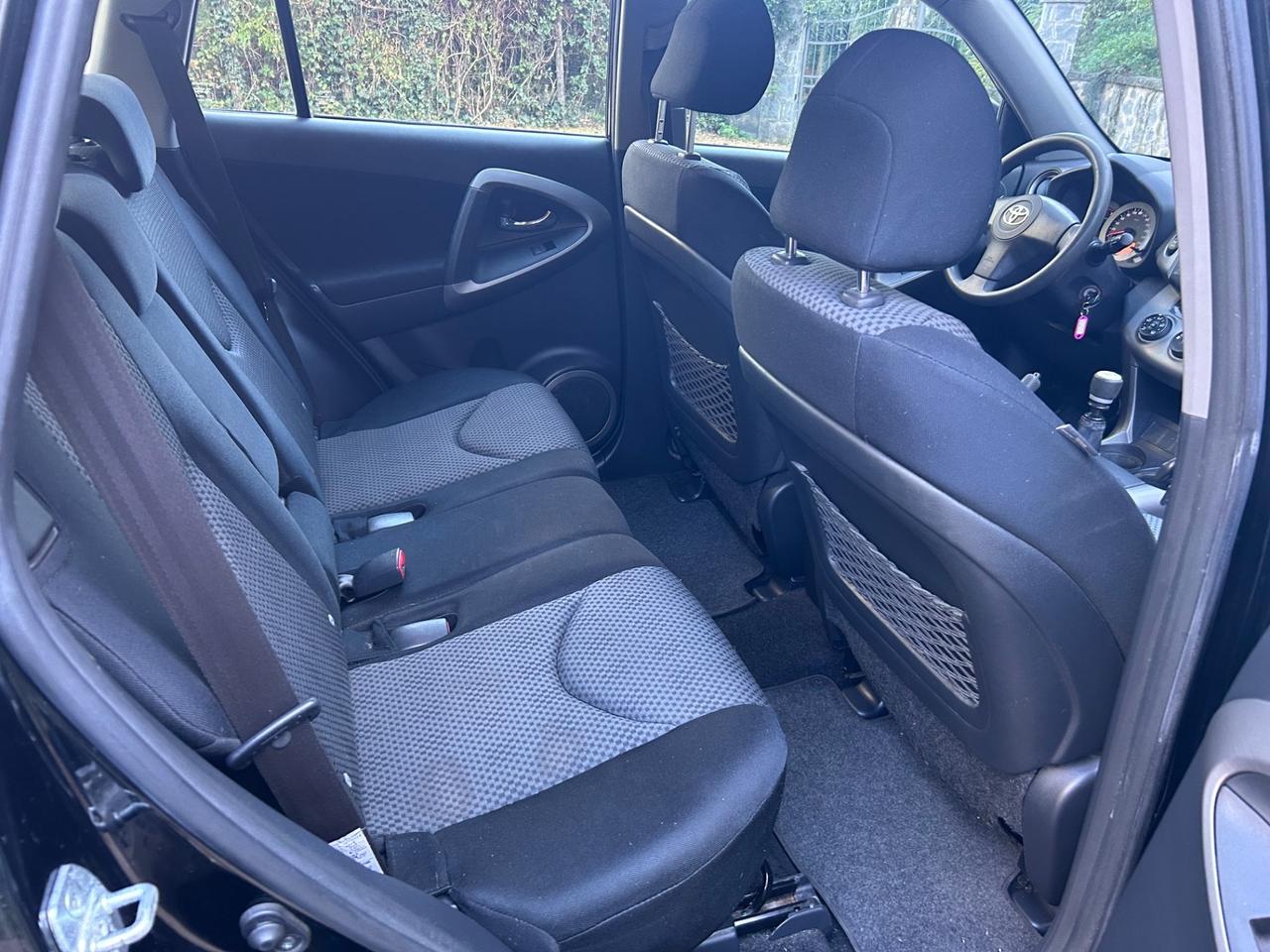 Toyota RAV 4 RAV4 2.2 D-4D 136 CV