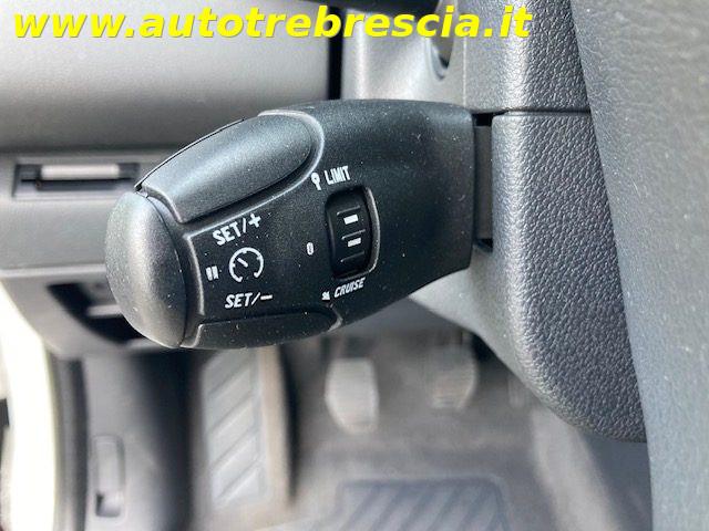 PEUGEOT 3008 1.6 VTi 120CV Access