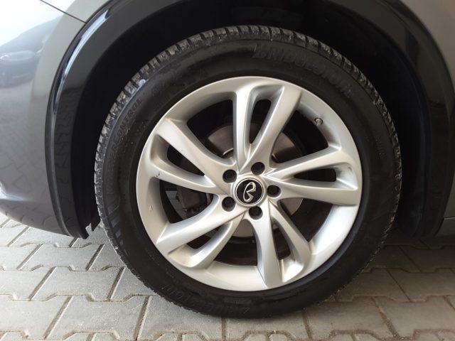 INFINITI Q30 1.5 diesel 110cv DCT Business