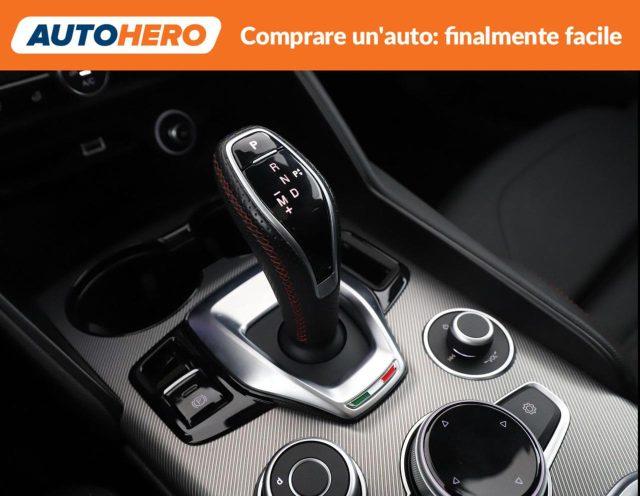 ALFA ROMEO Giulia 2.0 Turbo 280 CV AT8 AWD Q4 Competizione