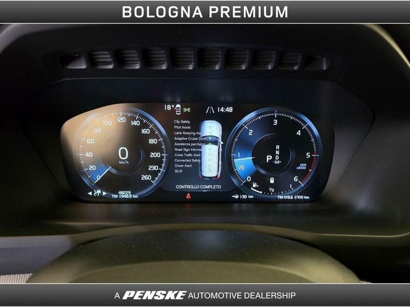 Volvo XC90 B5 (d) AWD Geartronic R-design