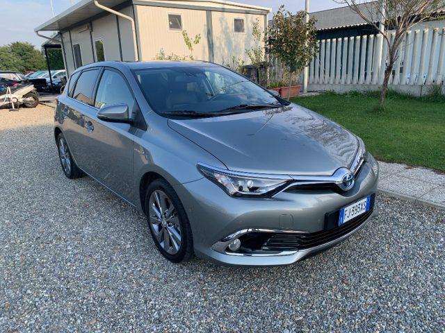 TOYOTA Auris 1.8 Hybrid Lounge