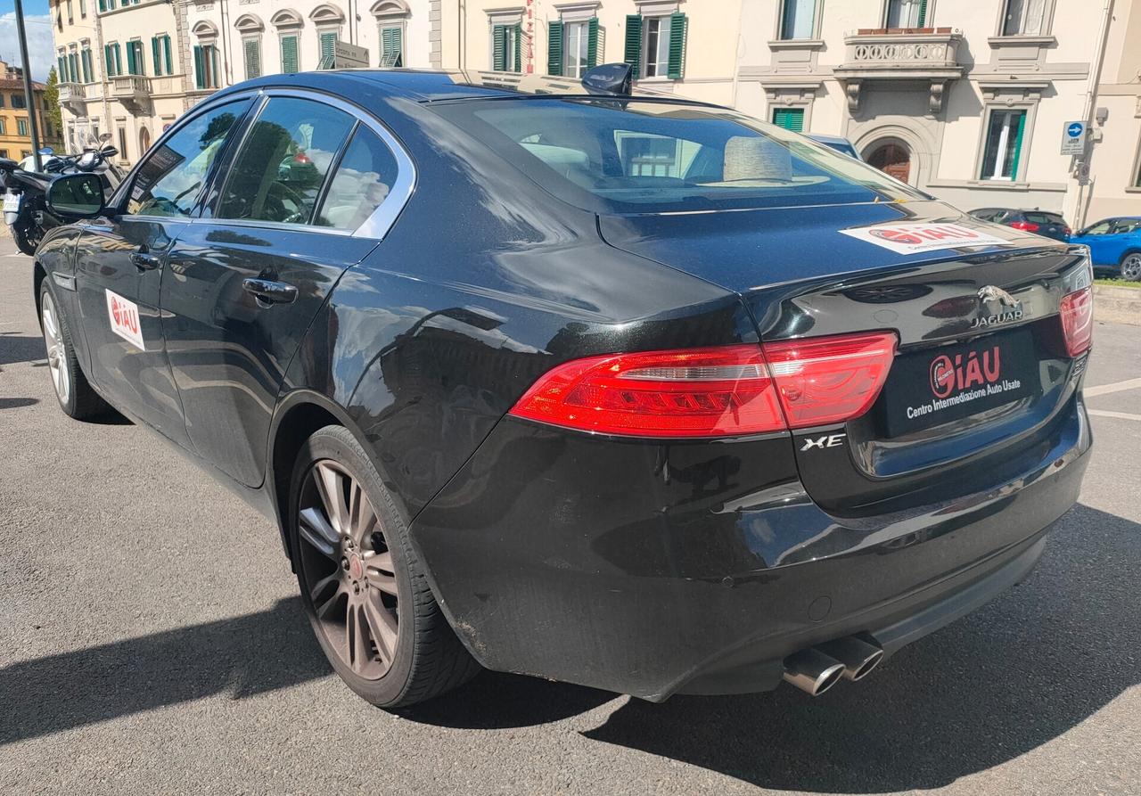 Jaguar XE 2.0 D 180 CV AWD aut. Portfolio