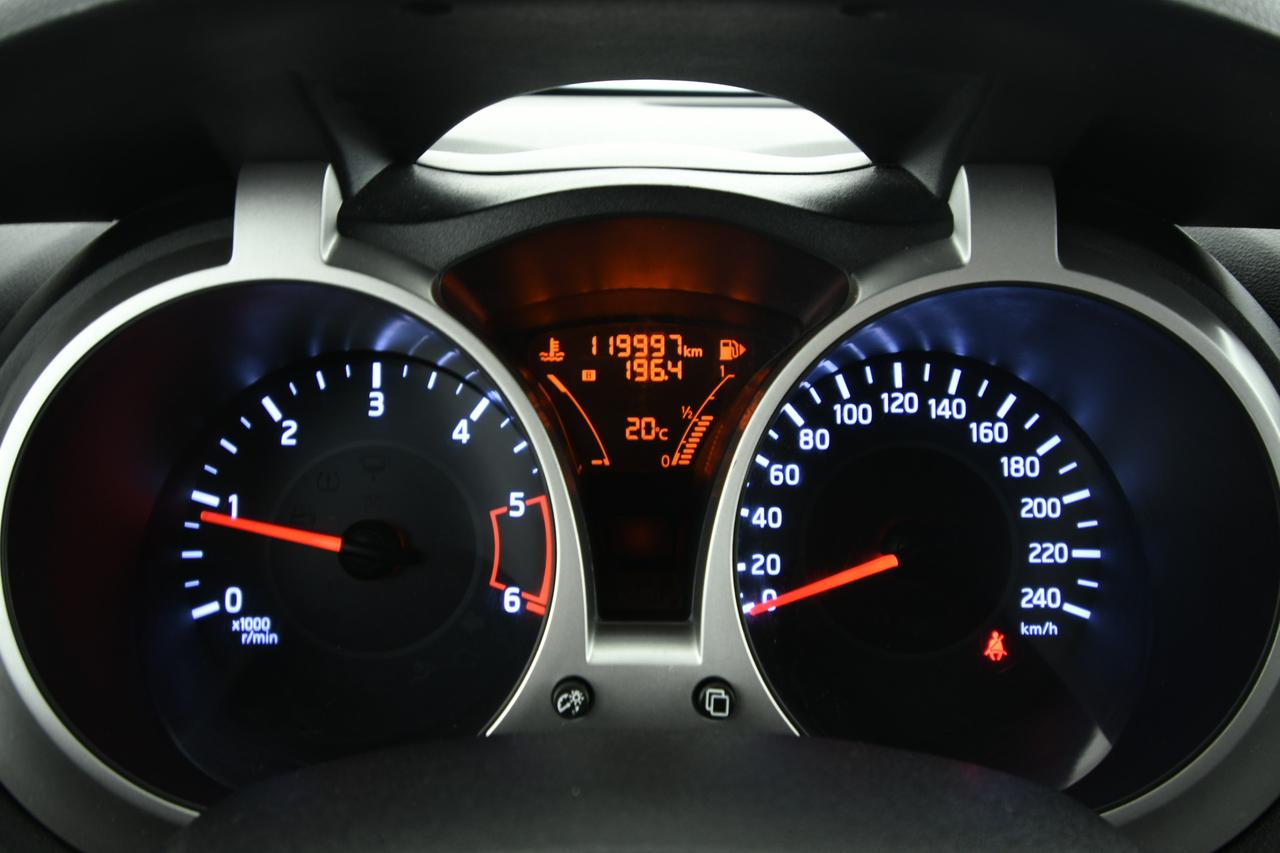 NISSAN Juke 1.5 dci Tekna 110cv E6 X COMMERCIANTI+NEOPATENTATI+BLUETOOTH