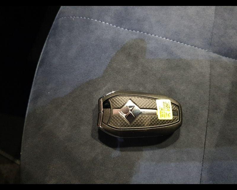 DS N°4 DS4 CROSSBACK COLLECTION JULES VERNE HYBRID 145