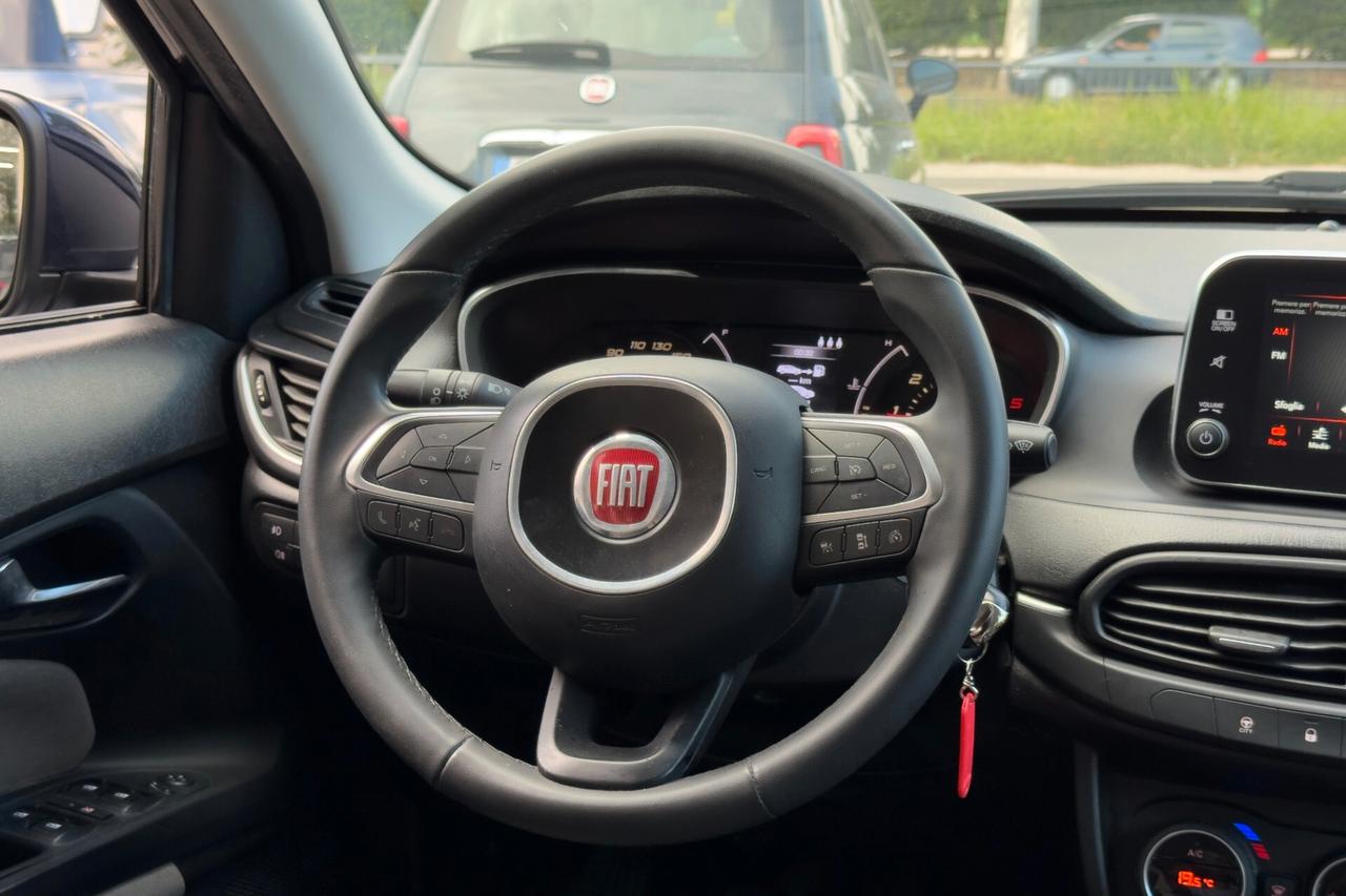 FIAT TIPO SW - Lounge / 1 proprietario