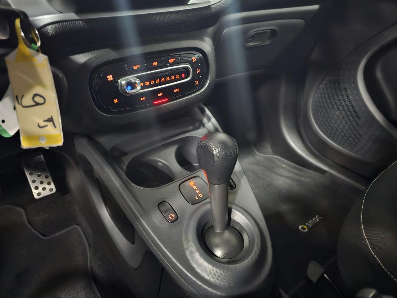 NUOVA SMART FORFOUR PASSION EDITION 0.9 TURBO BENZ 90CV AUTOMATIC