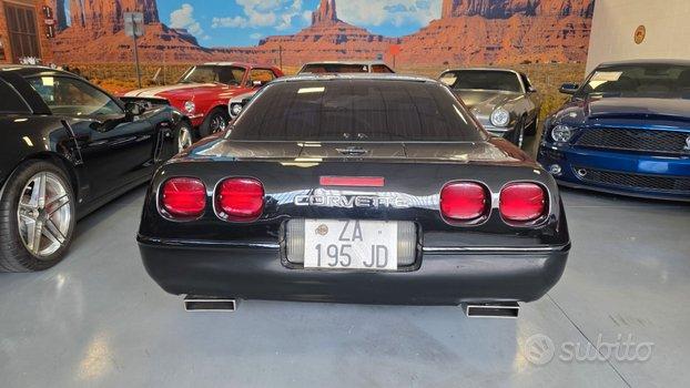 Chevrolet Corvette LT1