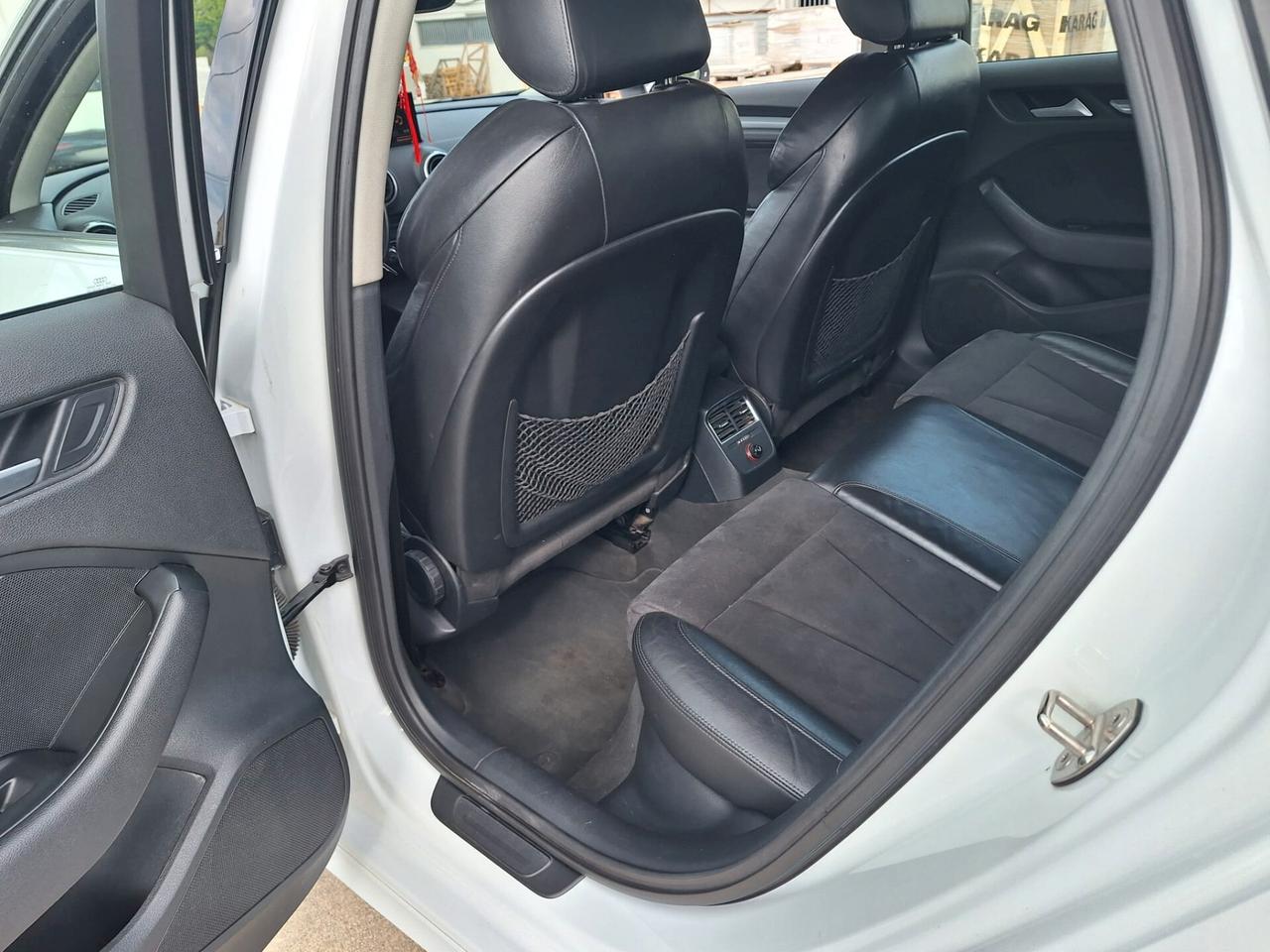Audi A3 SPB 2.0 TDI 150 CV clean diesel quattro edition