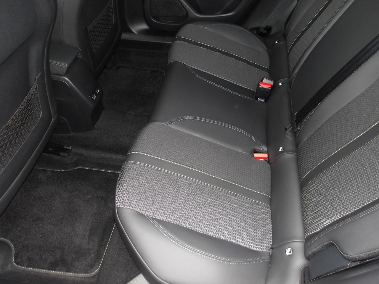 PEUGEOT 2008 GT LINE 1.5 DIESEL-RETROC-NAVI