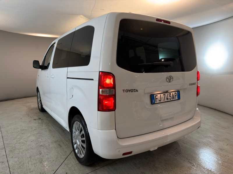 TOYOTA Proace Verso - Proace Verso 1.6D L0 D Luxury