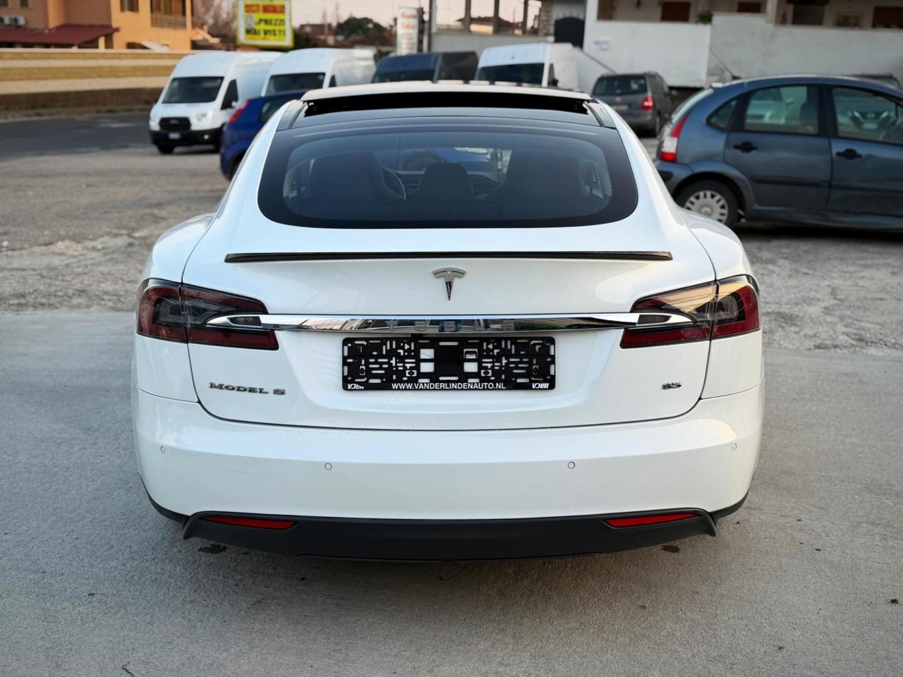 Tesla Model S 90kWh Dual Motor Performance