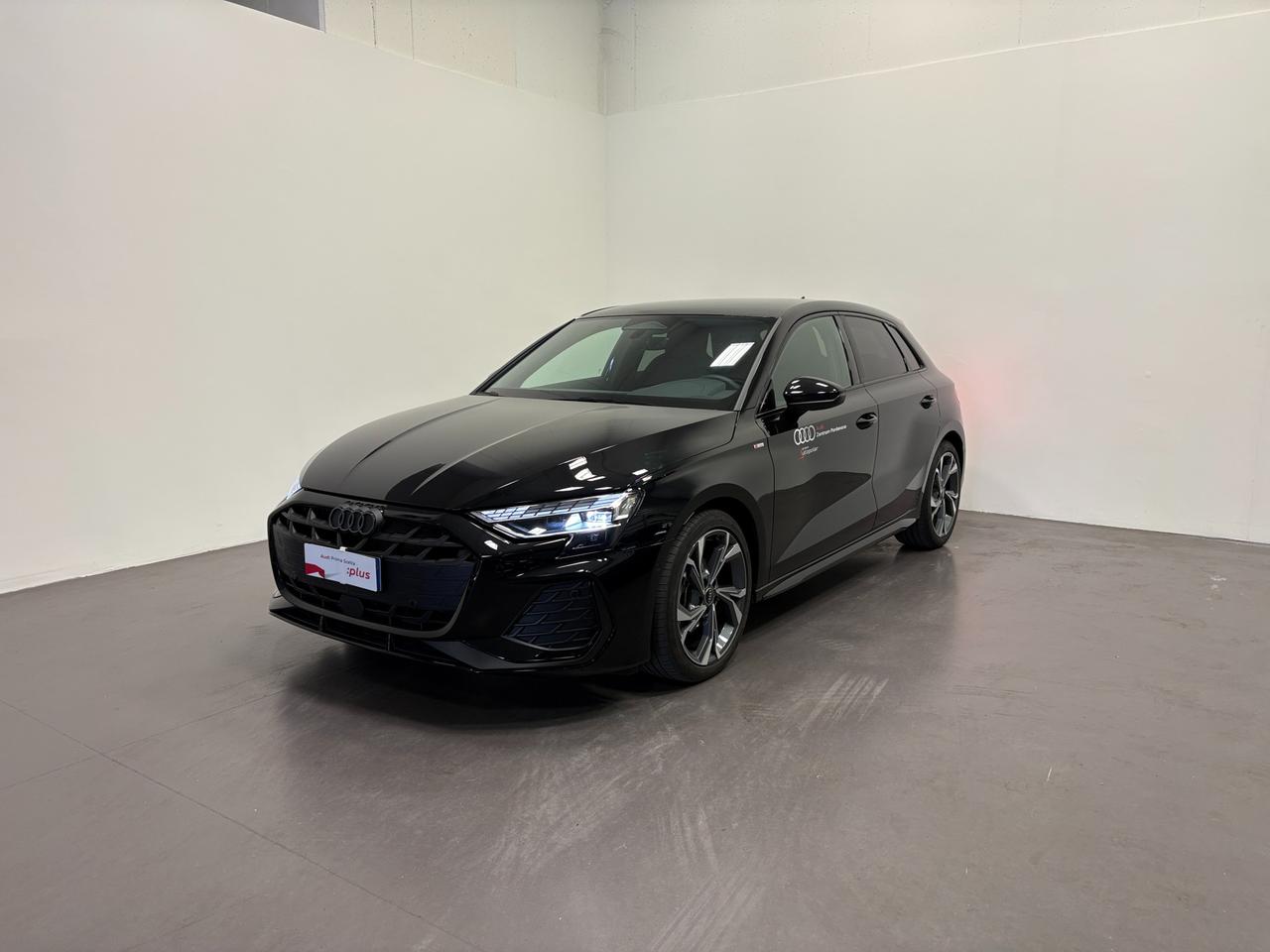 AUDI A3 SPORTBACK TFSI S-TRONIC S-LINE EDITION