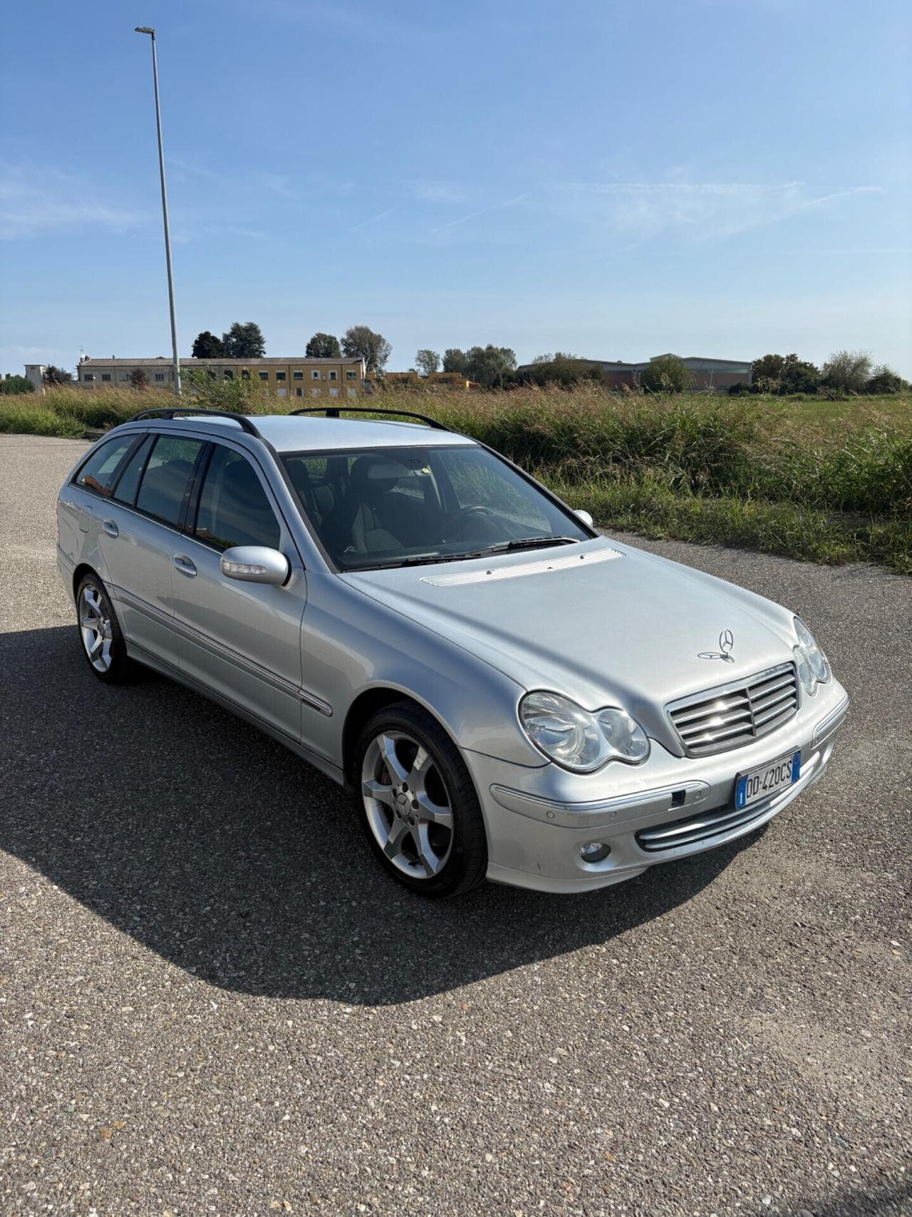Mercedes-benz C 320 CDI V6 150 mila km !!!