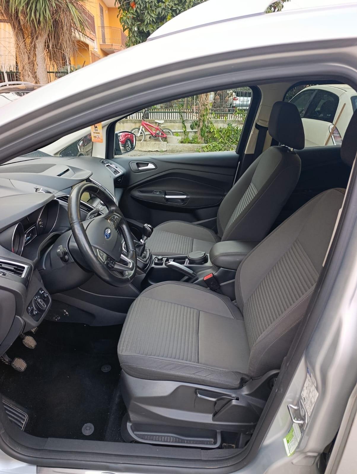 Ford C-Max7 1.5 TDCi Titanium 2016