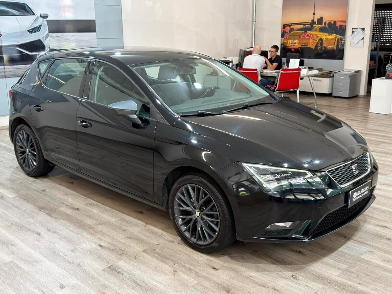 SEAT LEON 1.6 TDI 110cv 5P STYLE S&S