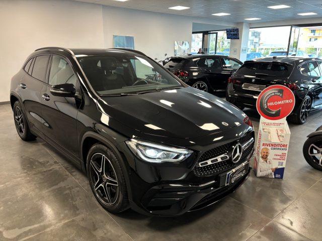 MERCEDES-BENZ GLA 180 d AMG Premium Automatico
