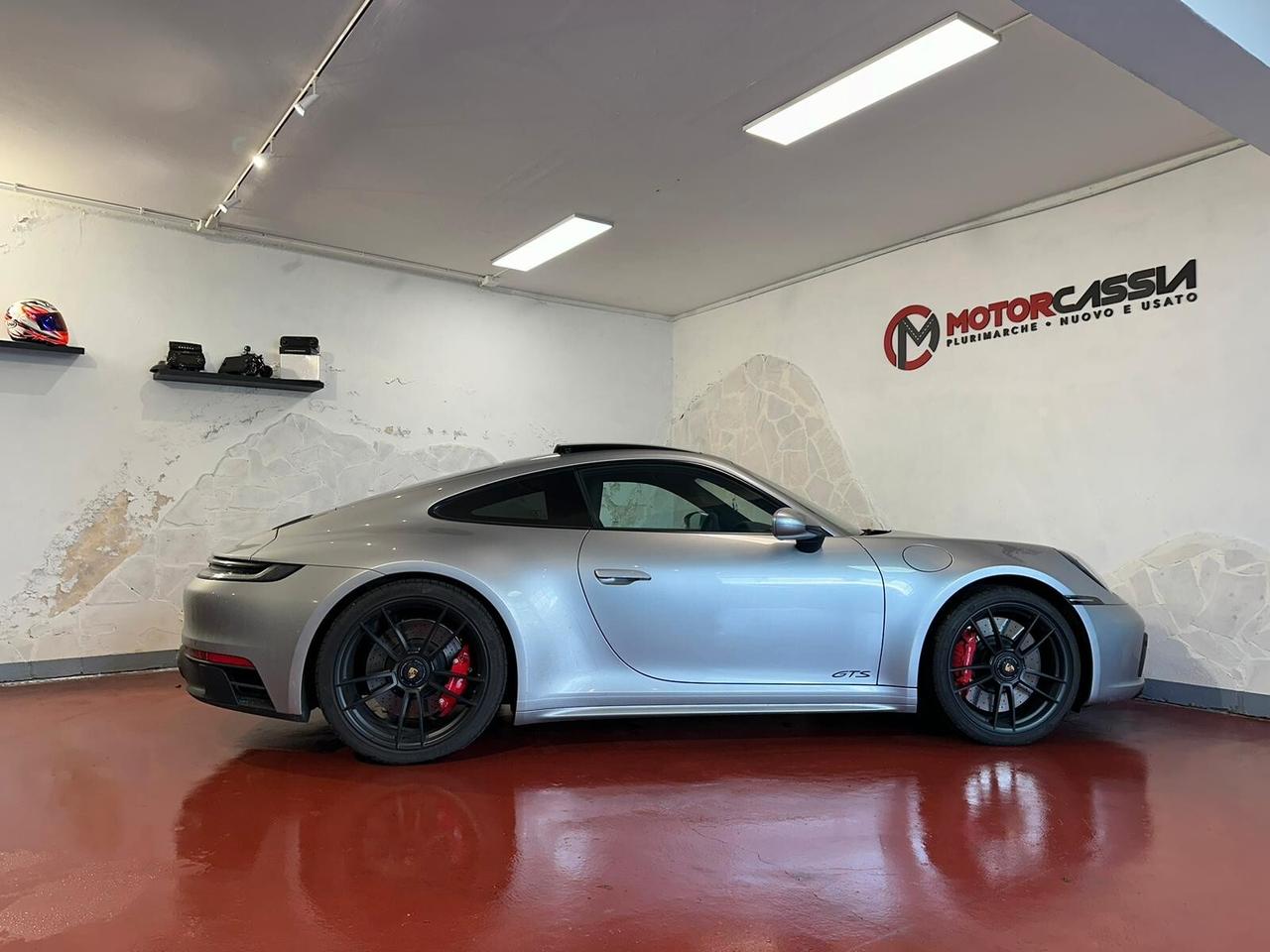 Porsche 911 Carrera 4 GTS