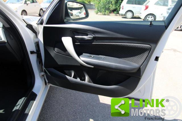 BMW 118 d 5p. Urban