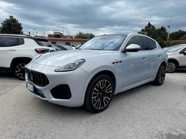 Maserati Grecale MHEV 300 CV AWD GT
