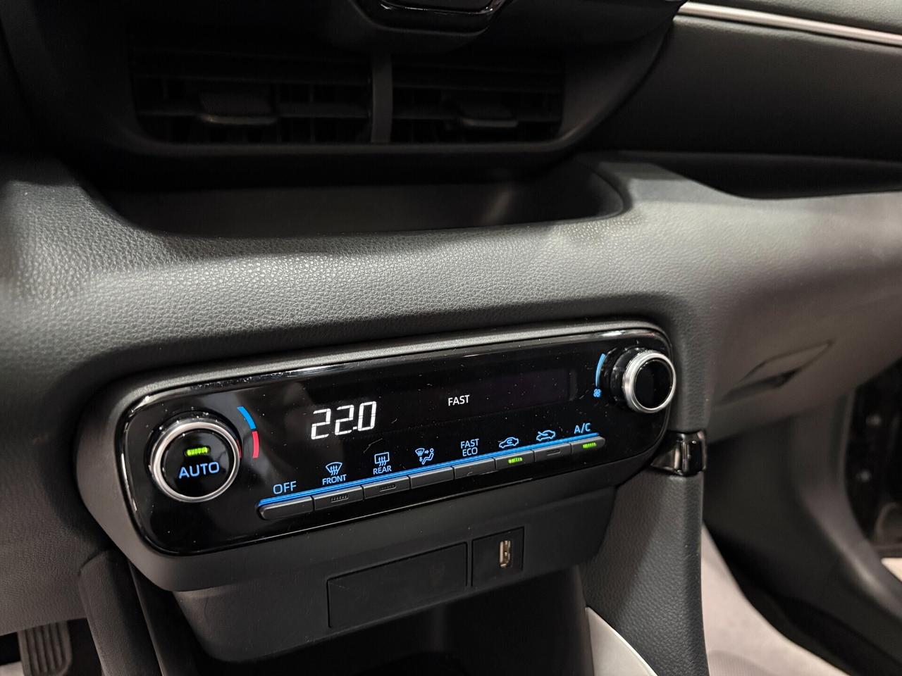 Toyota Yaris 1.5 Full Hybrid 116cv Business ITALIANA