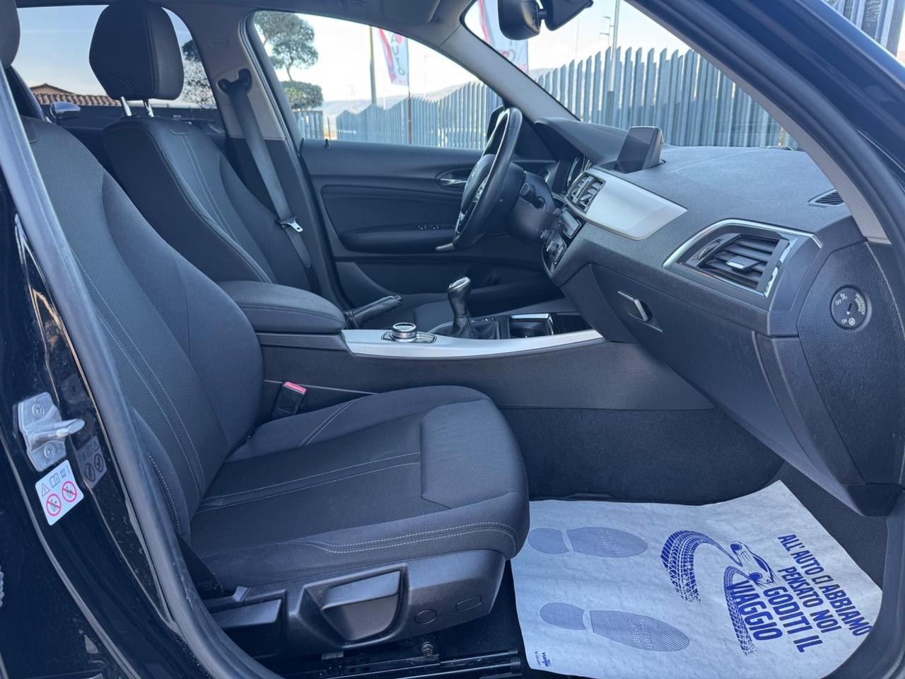 Bmw 116 116d 5p. Business