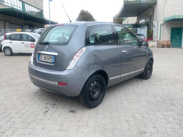 Lancia Ypsilon 1.2 Argento Distribuzione OK!!!!!
