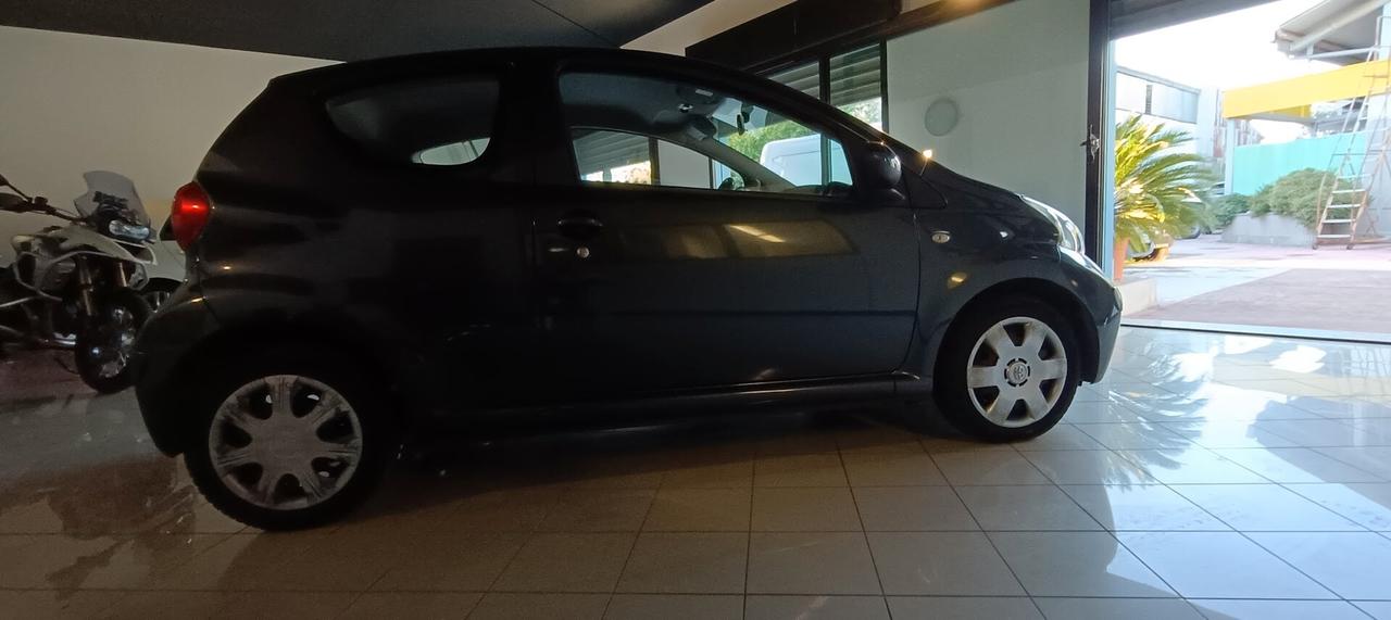 Toyota Aygo 1.0 12V VVT-i 3 porte