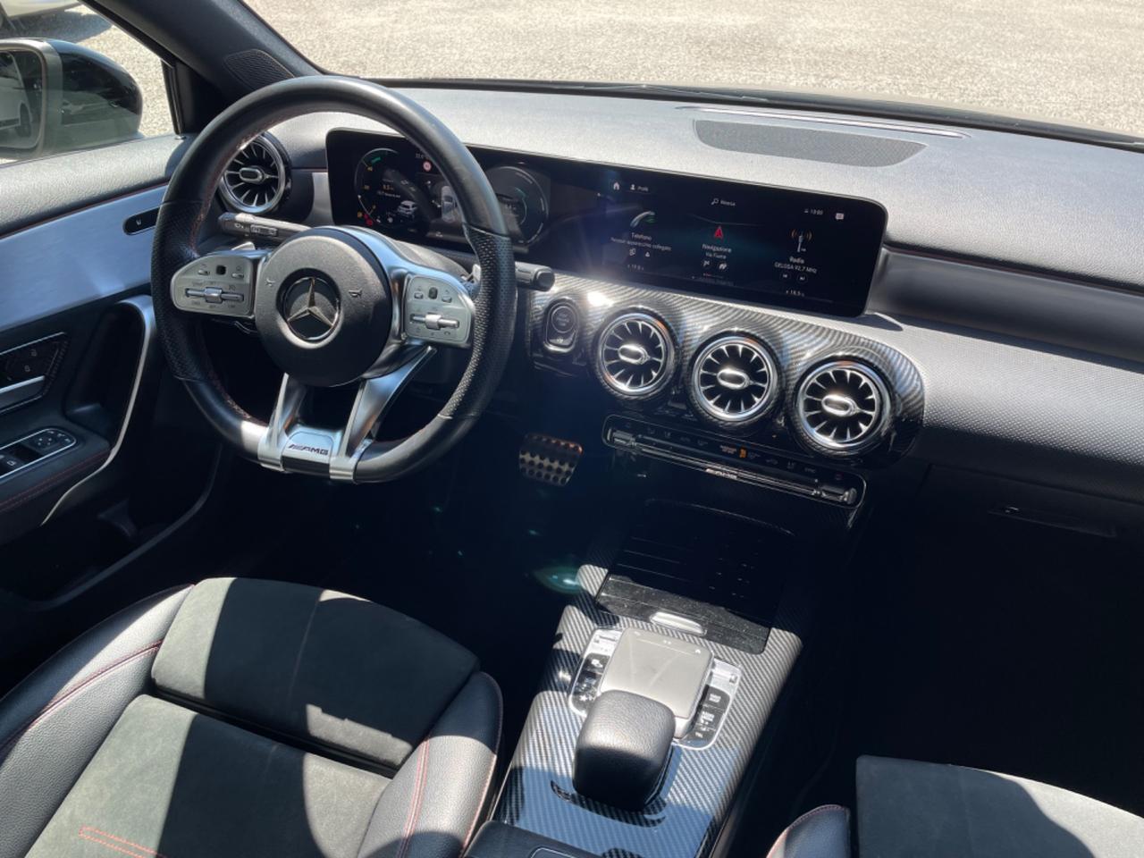 Mercedes-benz A 220 d Premium AMG