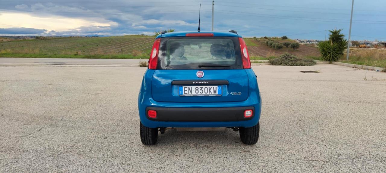 Fiat Panda 0.9 TwinAir Turbo Natural Power Lounge