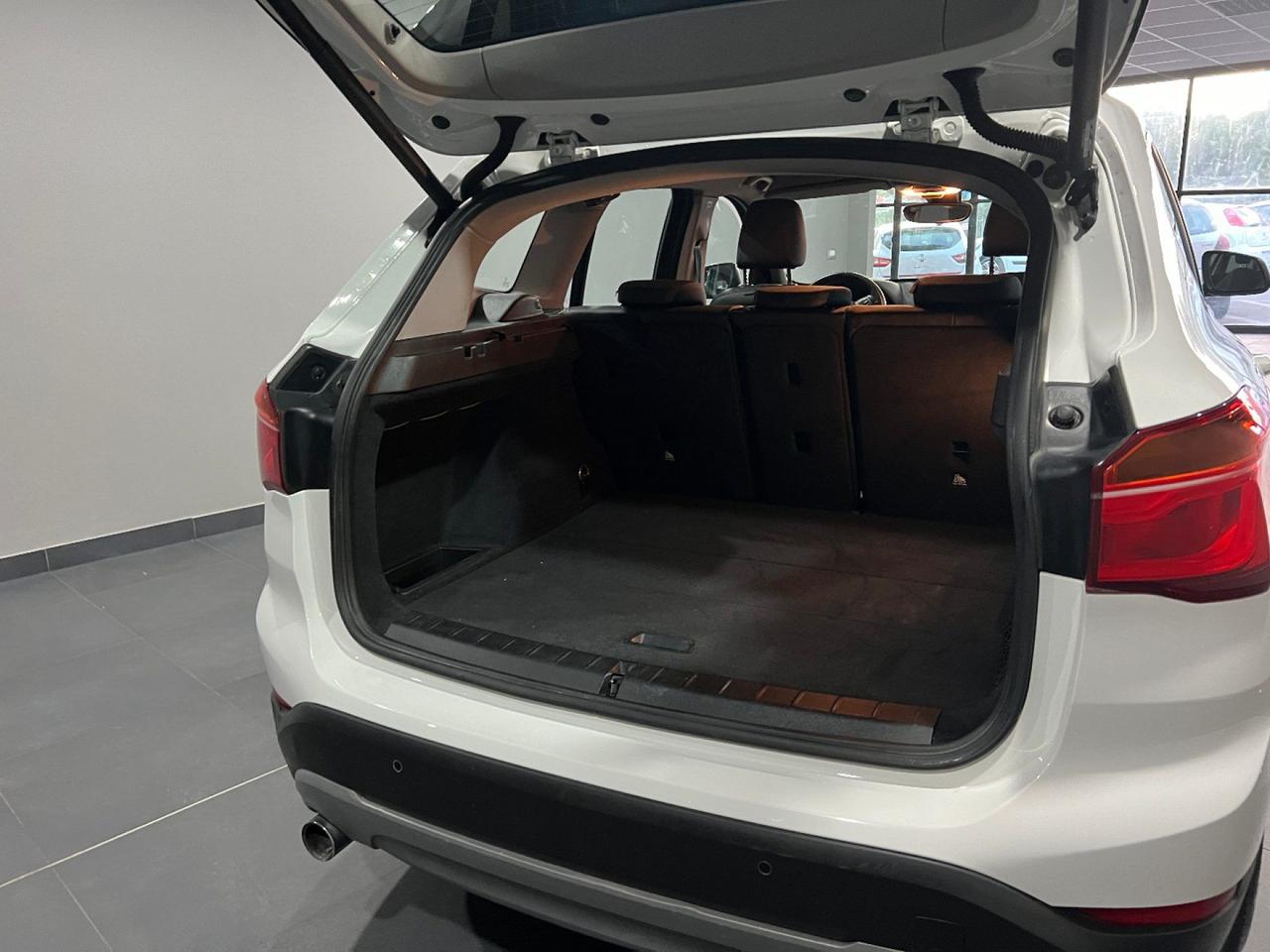BMW X1 xDrive 18d Advantage AUTO