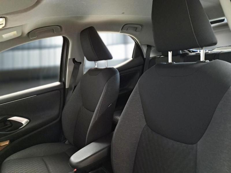 TOYOTA YARIS HYBRID BUSINESS MY21 5 PORTE BERLINA